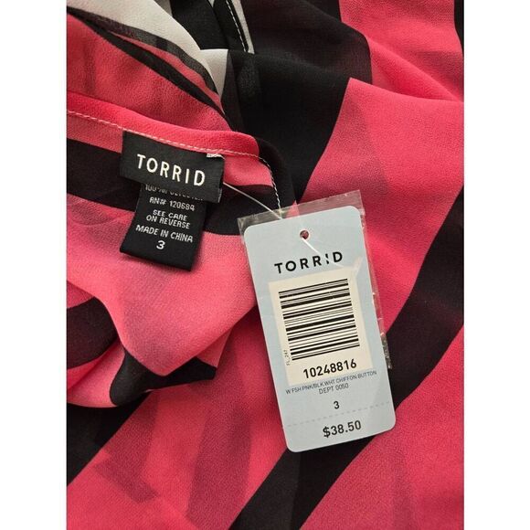 Torrid Womens Size 3 (22-24) Pink/White/Black Striped Sheer Open Back Hi-Low Blo - Picture 5 of 7